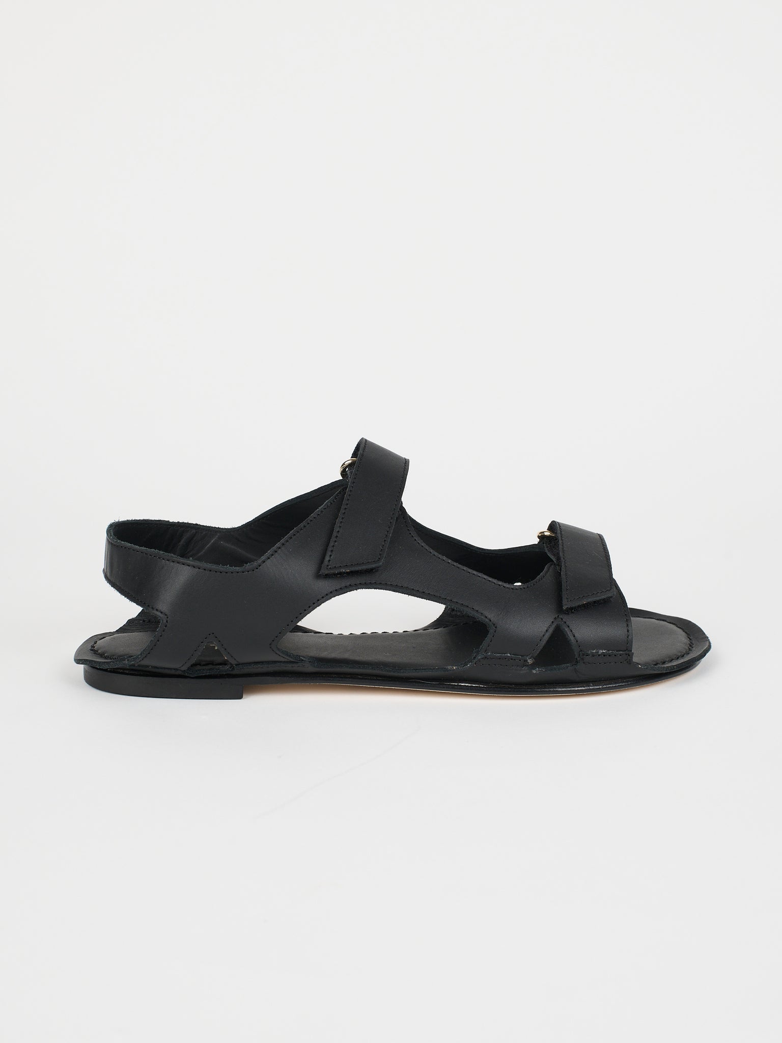 Walking Sandal in Black
