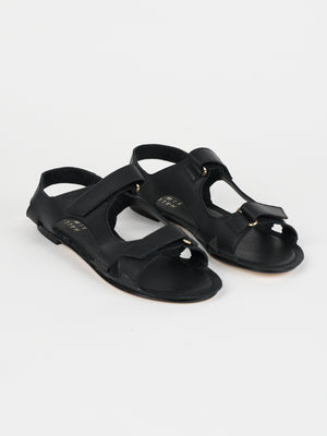 Walking Sandal in Black