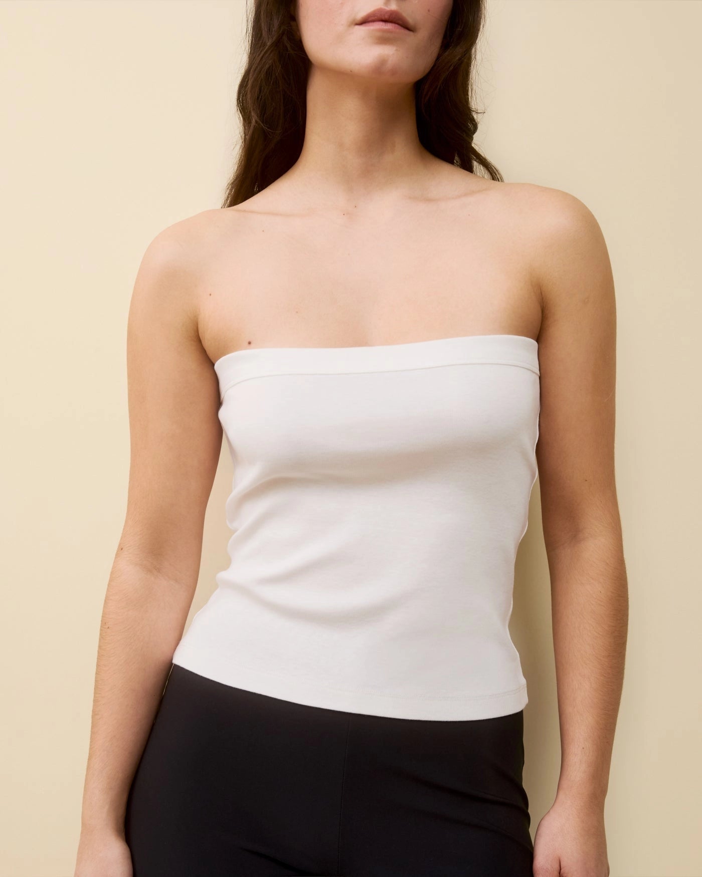 Model wearing Bes Bandeau top by FLORE FLORE front view