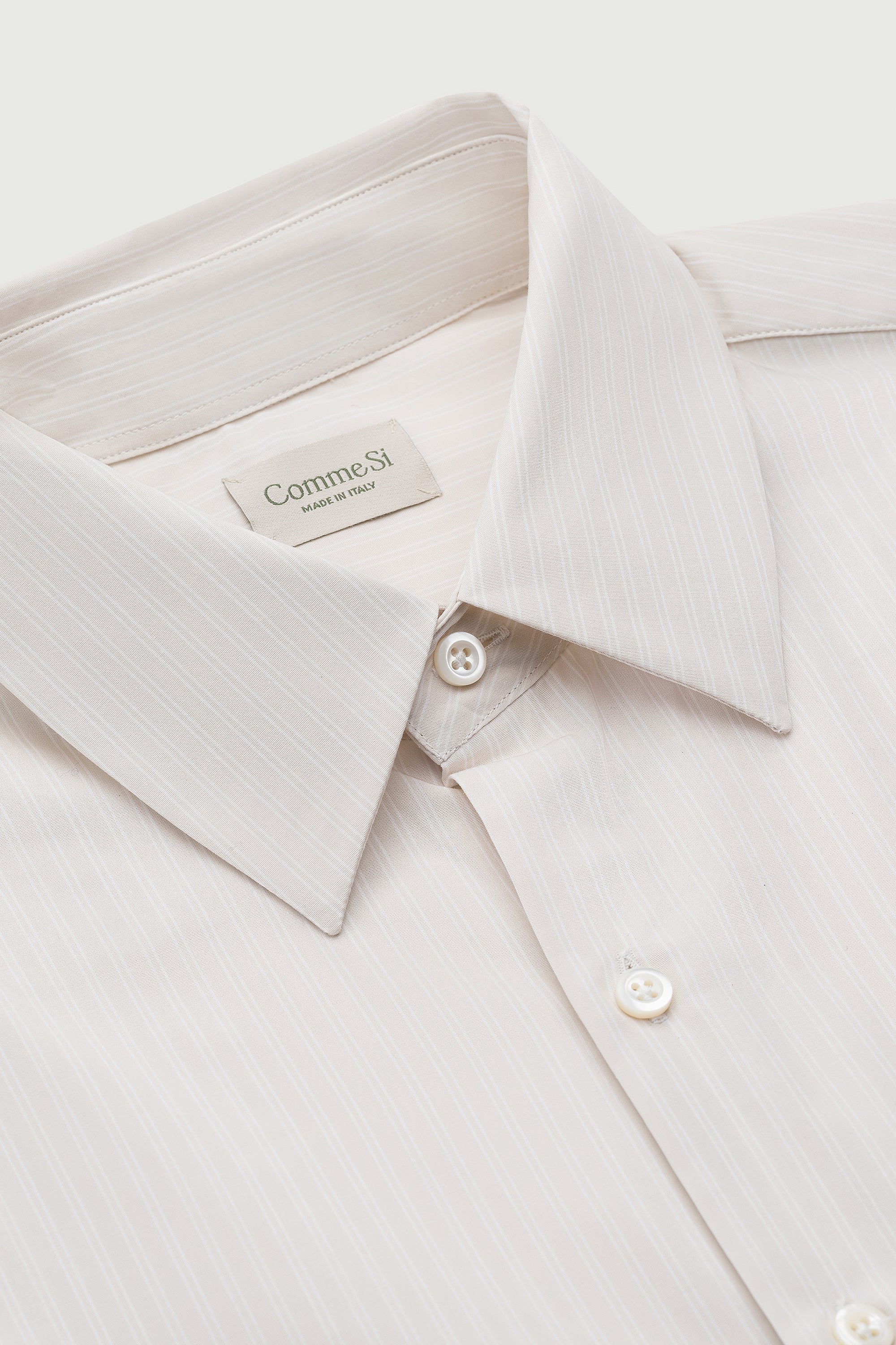 La Shirt Classica in Alabaster Stripe by Comme Si